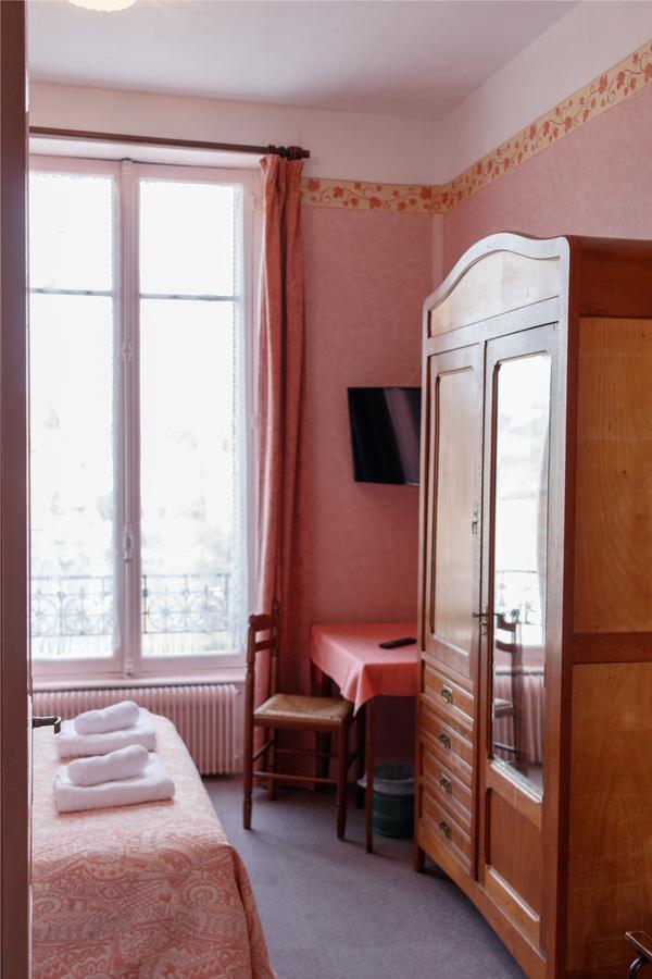 Hotel Castel Regina Châtel-Guyon Exteriér fotografie